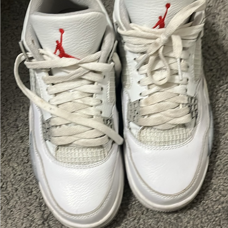 Jordan 4